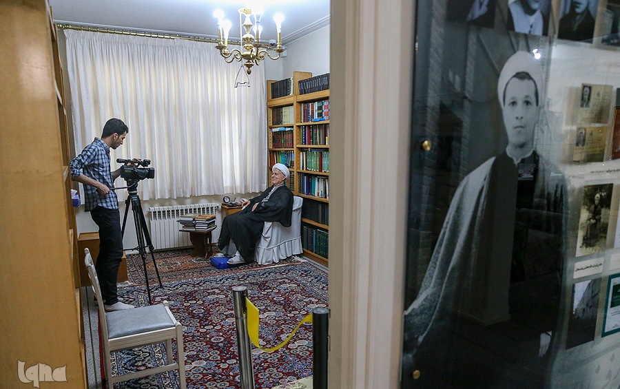 نگاهی به خانهموزه یار دیرین امام/ آخرین صفحه کتابی که «آیتالله هاشمی» خواند +تصاویر خانه انقلاب