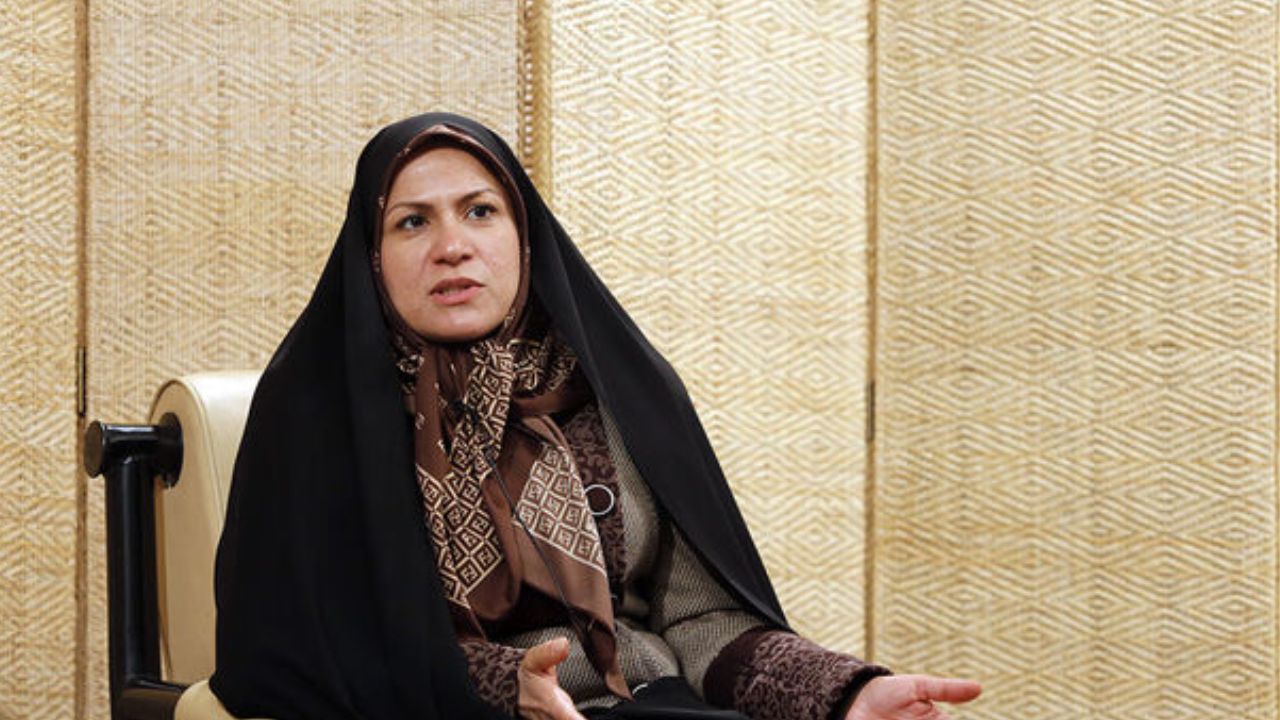 ۱۶۰ مورد تخلف توسط کشتیهای چینی انجام شده / صیادها میگویند این کشتی ها، سیستمها را قطع و همه گونه ماهی را صید میکنند / واضح نیست آنها ماهیهای صید شده را کجا تخلیه میکنند ۱۶۰ مورد تخلف توسط کشتیهای چینی انجام شده / صیادها میگویند این کشتی ها، سیستمها را قطع و همه گونه ماهی را صید میکنند / واضح نیست آنها ماهیهای صید شده را کجا تخلیه میکنند