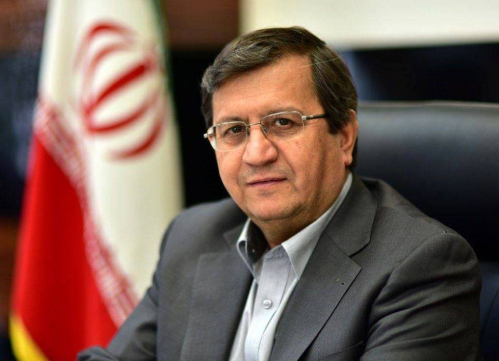همتی:شرط فائق آمدن بر مشکلات پشتیبانی همه قوا از بانک مرکزی است