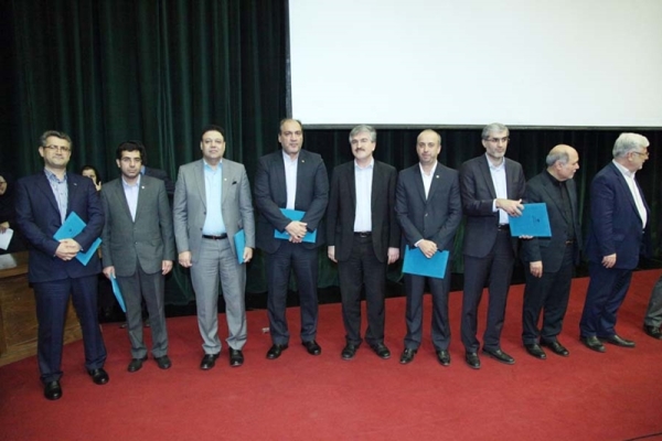 واحدهای برتر بانک رفاه در حوزه خدمت رسانی مورد تجلیل واقع شدند