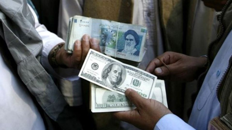 هشدار کانون صرافان درباره آزادی دلالان ارزی
