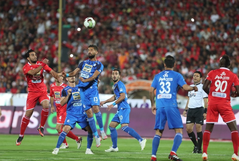گزارش زنده؛ استقلال ۰ - ۰ پرسپولیس گزارش زنده؛ استقلال ۰ - ۰ پرسپولیس
