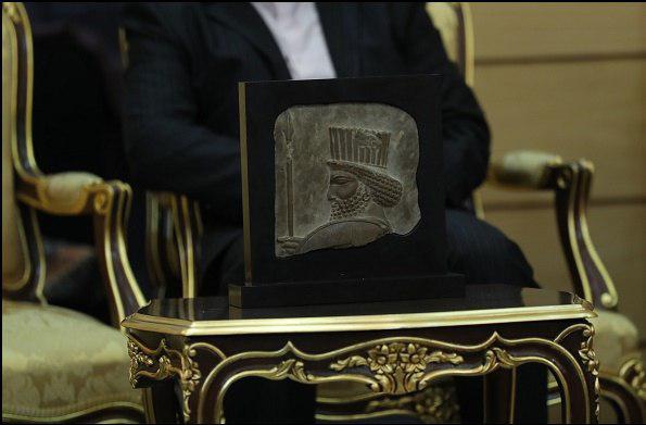 داستان ۸۰ سال سرگشتگی مجسمه ایرانی در غرب