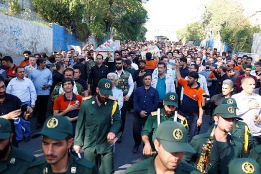 تشييع پيكر دو شهيد گمنام در سايپا/ سردار نصیری:بايد از فرهنگ دفاع مقدس در مقابله با دشمني هاي جديد و جنگ اقتصادي الگو بگيريم تشييع پيكر دو شهيد گمنام در سايپا/ سردار نصیری:بايد از فرهنگ دفاع مقدس در مقابله با دشمني هاي جديد و جنگ اقتصادي الگو بگيريم