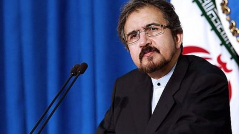 قاسمی: در سیاست خارجی از یک سیاست یکپارچه پیروی میکنیم؛ این طور نیست که وزارت خارجه یک نقش و ارگانهای دیگر هم نقش جداگانهای داشته باشند قاسمی: در سیاست خارجی از یک سیاست یکپارچه پیروی میکنیم؛ این طور نیست که وزارت خارجه یک نقش و ارگانهای دیگر هم نقش جداگانهای داشته باشند