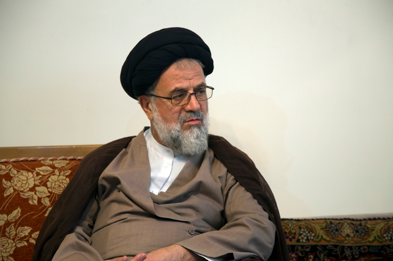 موسوی تبریزی: بنگاه&zwnj;های مسکن خانه&zwnj;های تیمی را لو می&zwnj;دادند/ امام با ترور رجوی و بنی&zwnj;صدر مخالف بود/ ترور بختیار کار خودسرها بود