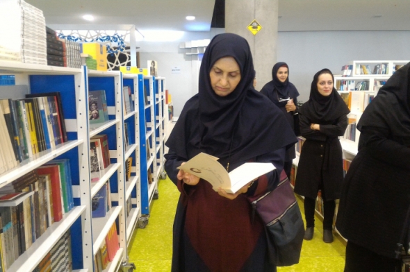 کتابگردی یک روزه رئیس سازمان ملی استاندارد +تصاویر