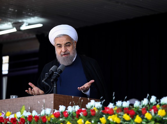 روحانی: پای قولم ایستاده ام / سال آینده، کالاهای اساسی را با همان قیمت دلار ۴۲۰۰ تومانی به دست مردم خواهیم رساند روحانی: پای قولم ایستاده ام / سال آینده، کالاهای اساسی را با همان قیمت دلار ۴۲۰۰ تومانی به دست مردم خواهیم رساند