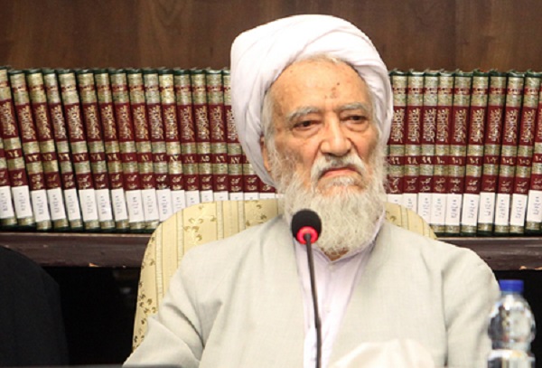 موحدی کرمانی: عدهای میخواهند با ایجاد شبهه، اصل نظارت مجمع بر حسن اجرای سیاستهای کلی نظام را زیر سوال ببرند موحدی کرمانی: عدهای میخواهند با ایجاد شبهه، اصل نظارت مجمع بر حسن اجرای سیاستهای کلی نظام را زیر سوال ببرند