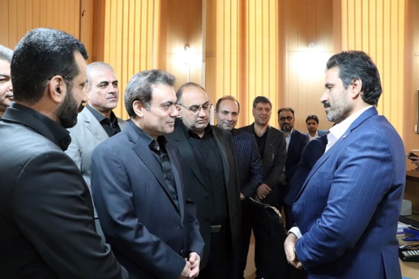 مدیرعامل بانک ملت تعطیلات پایان هفته را به بازدید از موکب های اربعین اختصاص داد