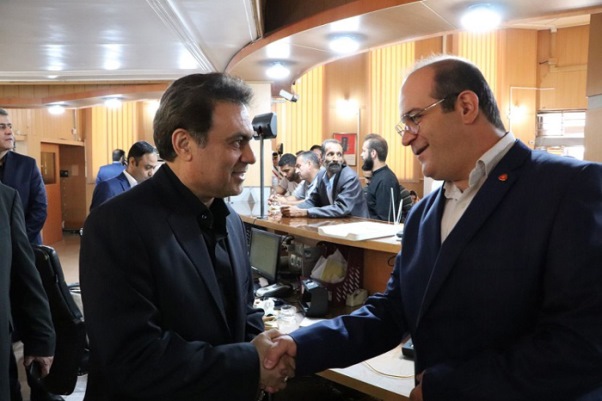مدیرعامل بانک ملت تعطیلات پایان هفته را به بازدید از موکب های اربعین اختصاص داد