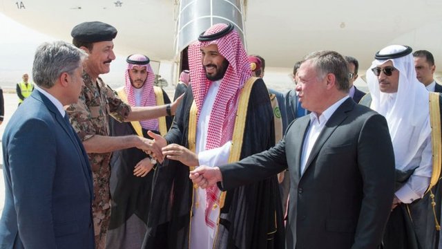 سفر بنسلمان به اردن به تاخیر افتاد / انتقاد روزنامه الجزایری از دستاوردهای سفر ولیعهد سعودی سفر بنسلمان به اردن به تاخیر افتاد / انتقاد روزنامه الجزایری از دستاوردهای سفر ولیعهد سعودی