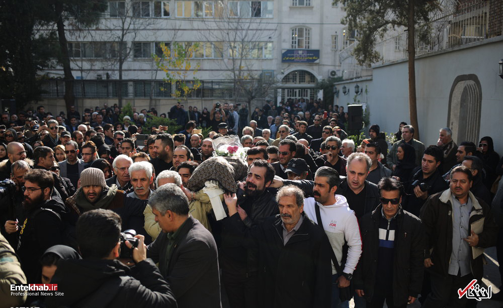تصاویر روز : از حضور ظریف و همسرش در اکران یک فیلم تصاویر روز : از حضور ظریف و همسرش در اکران یک فیلم