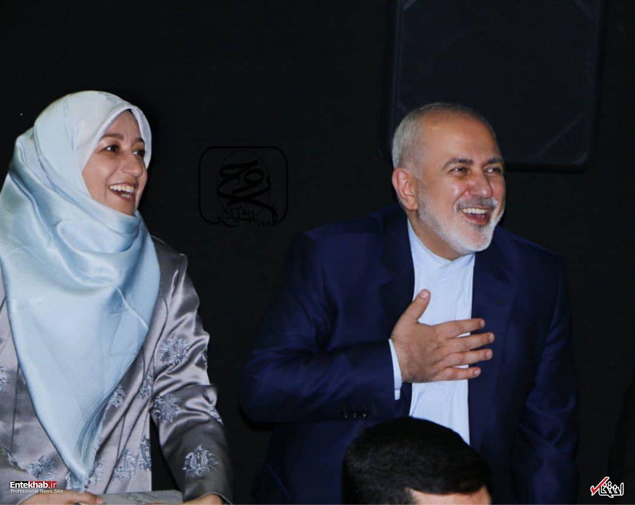 تصاویر روز : از حضور ظریف و همسرش در اکران یک فیلم