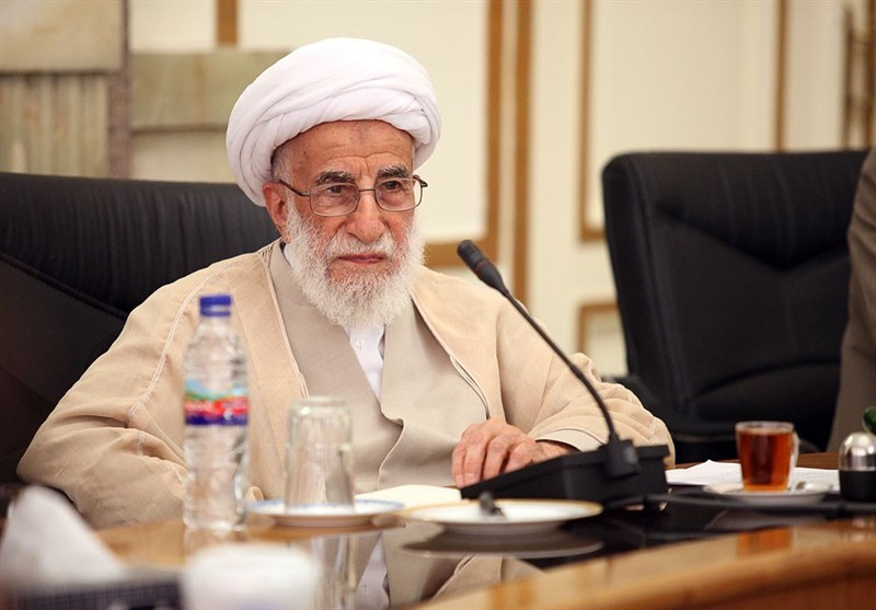 آیتالله جنتی: علت نابسامانی اوضاع کشور باید بررسی شود / دولت موانع تولید را به طور جدی رفع کند / شایسته نماینده مردم نیست که در مجلس که محل قانونگذاری و برنامهریزی برای حل مشکلات کشور است، به امور دیگر بپردازد آیتالله جنتی: علت نابسامانی اوضاع کشور باید بررسی شود / دولت موانع تولید را به طور جدی رفع کند / شایسته نماینده مردم نیست که در مجلس که محل قانونگذاری و برنامهریزی برای حل مشکلات کشور است، به امور دیگر بپردازد