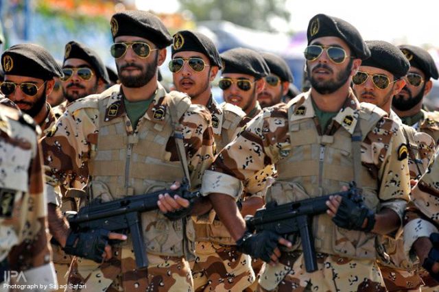 نیویورک تایمز: مقامات سیا و پنتاگون مخالف تصمیم ترامپ علیه سپاه بودند، اما بولتون و پومپئو اصرار داشتند / نگرانند ایران عملیات هایی علیه آمریکا و واحدهای زیر نظر سیا انجام دهند / نیویورک تایمز: مقامات سیا و پنتاگون مخالف تصمیم ترامپ علیه سپاه بودند، اما بولتون و پومپئو اصرار داشتند / نگرانند ایران عملیات هایی علیه آمریکا و واحدهای زیر نظر سیا انجام دهند /