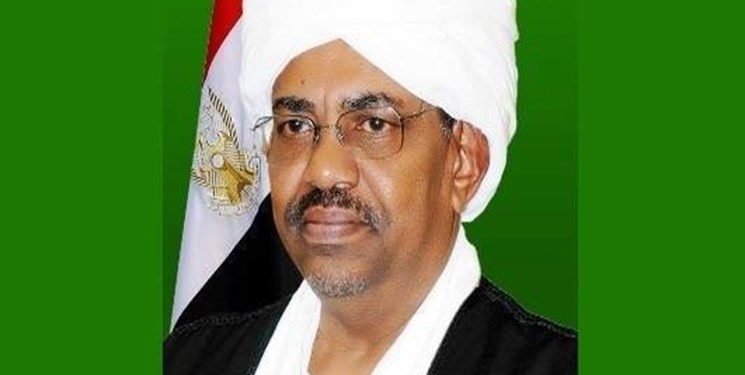 رسانه سعودی: عمر البشیر حاضر به استعفا شد ولی ارتش خلاف توافق عمل کرد