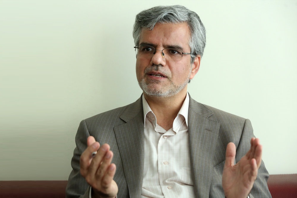 محمود صادقی: یک مجتمع ۳۷۰ واحدی برای اسکان کارکنان مجمع تشخیص ساختهاند/ مجمع قرار بود یک جلسه باشد، نه یک سازمان عریض و طویل محمود صادقی: یک مجتمع ۳۷۰ واحدی برای اسکان کارکنان مجمع تشخیص ساختهاند/ مجمع قرار بود یک جلسه باشد، نه یک سازمان عریض و طویل