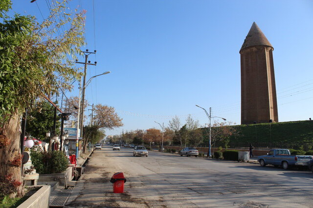 خطر از بیخ&zwnj; گوش &laquo;گنبد قابوس&raquo; گذشت + تصاویر