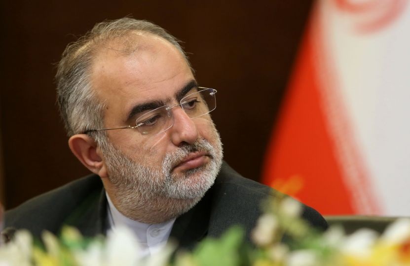واکنش آشنا به پخش زنده جلسه ستاد بحران کشور: این سنت حسنه در قوه مجریه و قوای دیگر گسترش یابد واکنش آشنا به پخش زنده جلسه ستاد بحران کشور: این سنت حسنه در قوه مجریه و قوای دیگر گسترش یابد
