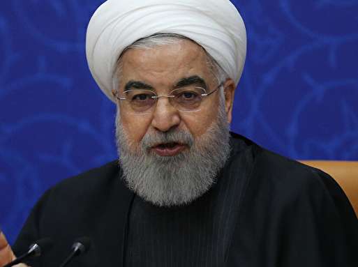 روحانی: اگر اقتصاددانی بلد است تمام روابط خارجی خراب باشد اما اقتصاد مملکت هیچ دست نخورد به ما هم بگوید / من بلد نیستم کاری به دنیا نداشته باشم و برای حل مشکلات فقط به داخل نگاه کنم / بعضی&zwnj;ها گفتن ترامپ که خارج شد شما هم خارج شوید، اگر این کار را کرده بودیم چه می شد؟ / قیمت ارز باید پایین&zwnj;تر از این باشد ولی شرایط را هم در نظر بگیرید