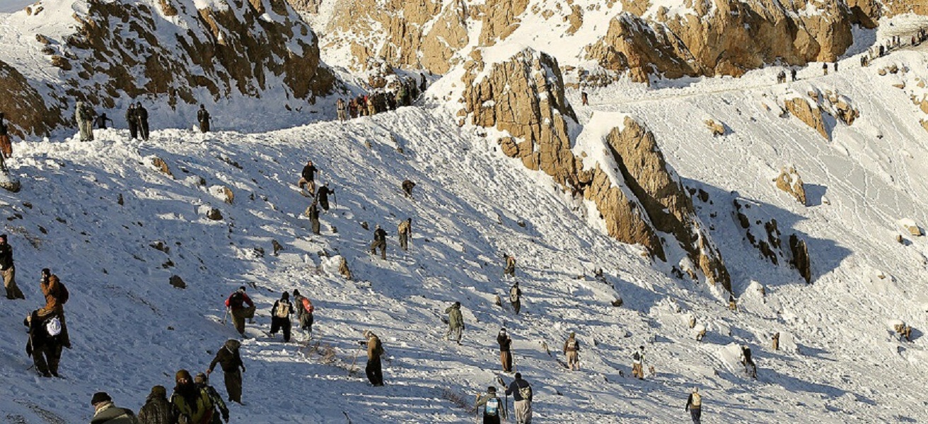کولبر سقزی بر اثر سرما جانباخت