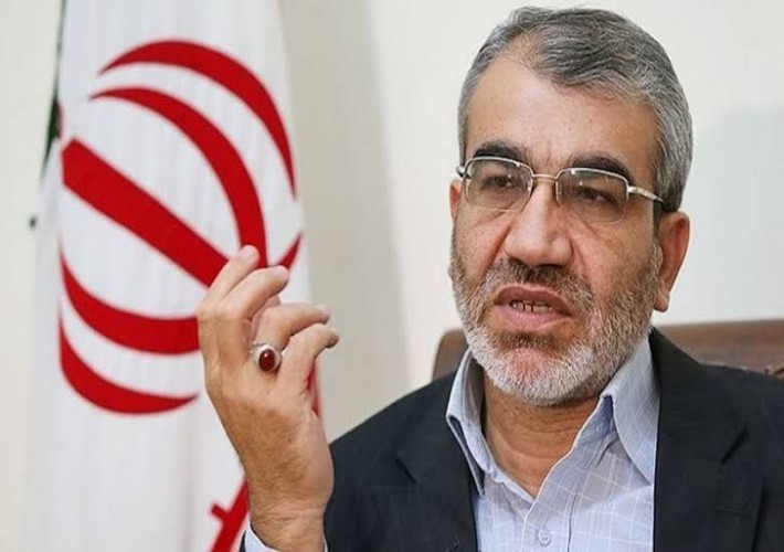کدخدایی: دادگاه کلاهبرداران مدعی واسطه&zwnj;گری برای تائید صلاحیت باید علنی برگزار شود