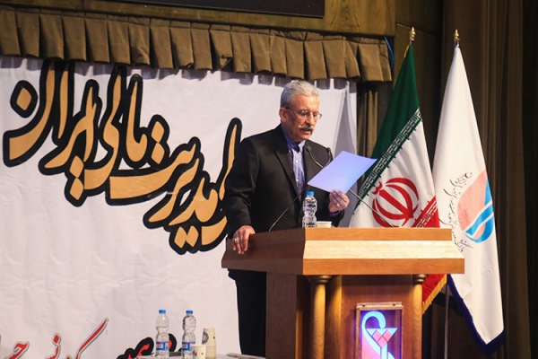 بانک پاسارگاد برای ششمین سال متوالی تندیس زرین جایزه ملی مدیریت مالی ایران را دریافت کرد
