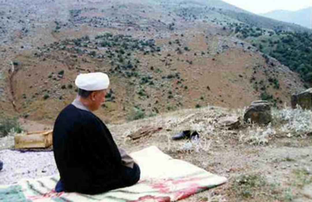 خاطرات آیت&zwnj;الله هاشمی؛ ۶ بهمن ۱۳۷۱ تا ۱۳۷۵: در مورد جواب نامه رییس&zwnj;جمهور یمن مذاکره کردیم، خواسته است برای جلوگیری از تجاوزات عربستان به یمن کمک کنیم /اخوی محمد  از نحوه مطرح شدن عدم نامزدی او و نامزدی خاتمی در کارگزاران گفت