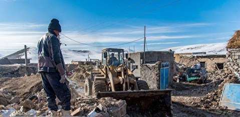 تصاویر:  ۶ روز پس از زلزله در قطور از توابع شهرستان خوی  آذربایجان غربی
