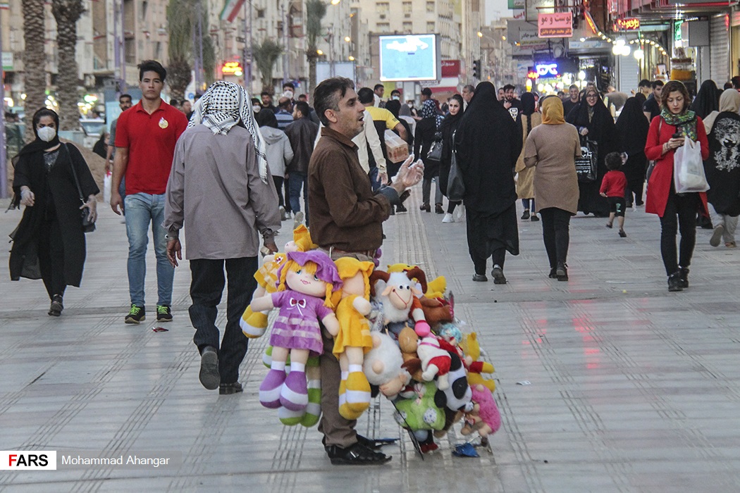 تصاویر: بی&zwnj;توجهی به &laquo;قرنطینه&raquo; خانگی