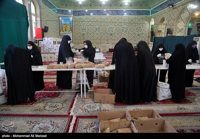 تصاویر: توزیع بسته های حمایتی بین آسیب&zwnj;دیدگان کرونا