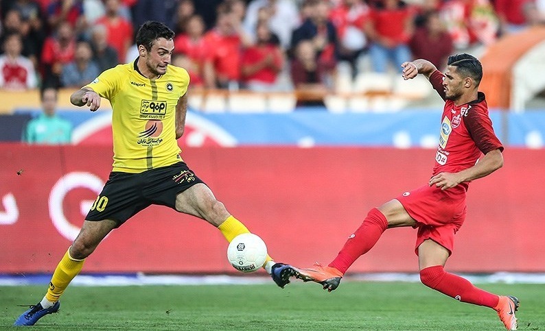 باشگاه سپاهان: منافع ملی دلیل مخالفت با تعویق بازی با پرسپولیس بود