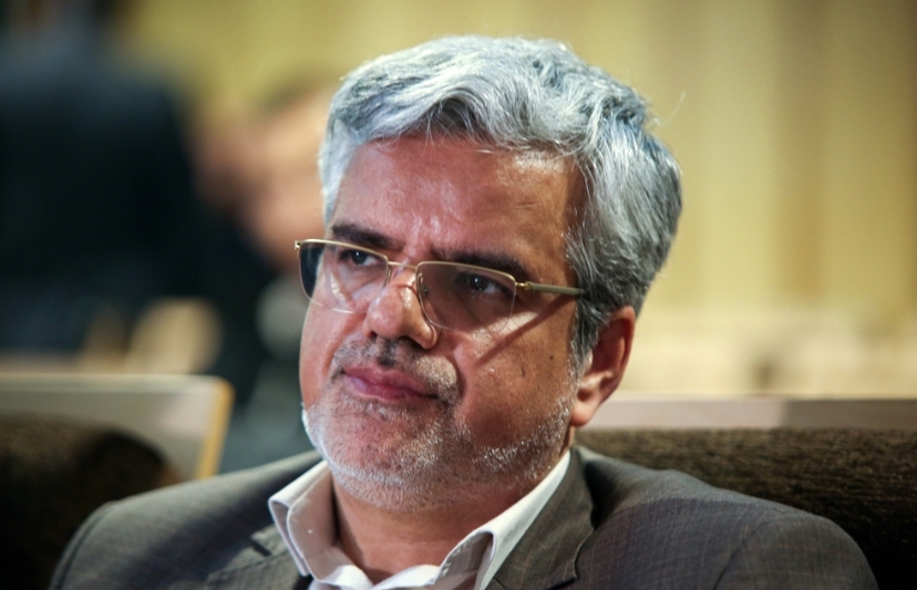 محمود صادقی به نقل از ظریف:شایعه دستور رهبری به خروج کامل ایران از برجام صحت ندارد