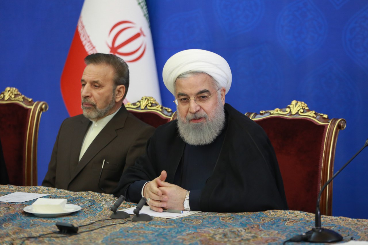 روحانی: تحریمهای آمریکا علیه ملت ایران ، جنایت علیه بشریت است/ بزرگترین قدرت برای دفاع از نظام، مردم ایران هستند