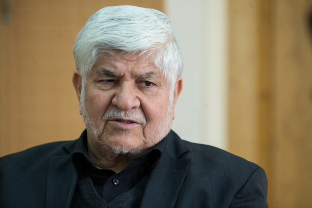 ائمه جمعه حرف جدیدی ندارند؛ همان رویکردهای روزنامه کیهان و جوان و صدا و سیما در خطبهها هم تکرار میشود / برخی مداحان در هر فرصتی همچنان به آقایان هاشمی و طباطبایی فحاشی میکنند ائمه جمعه حرف جدیدی ندارند؛ همان رویکردهای روزنامه کیهان و جوان و صدا و سیما در خطبهها هم تکرار میشود / برخی مداحان در هر فرصتی همچنان به آقایان هاشمی و طباطبایی فحاشی میکنند