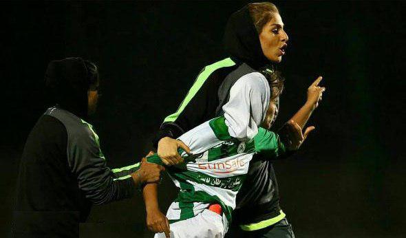 زد و خورد شدید در لیگ برتر فوتبال بانوان +تصاویر زد و خورد شدید در لیگ برتر فوتبال بانوان +تصاویر