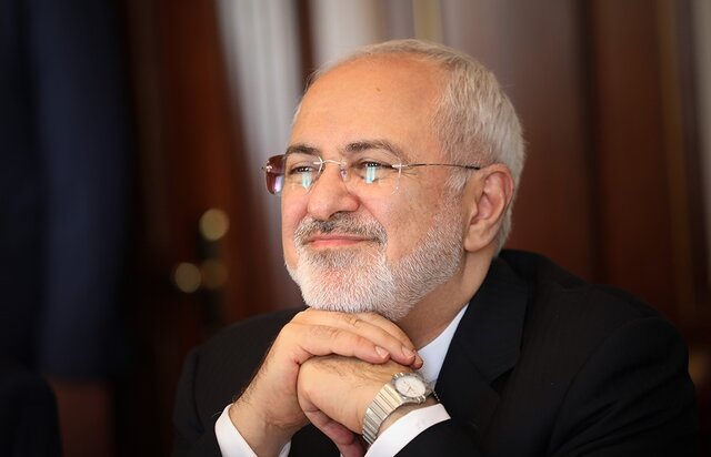ظریف: وارثان تمدن پارس باستان، استراتژی خود را بر مبنای &laquo;توصیه&raquo; خارجی&zwnj;ها تدوین نمی&zwnj;کنند، چه برسد به آمریکایی&zwnj;ها
