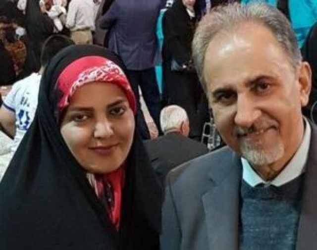 فارس به نقل از یک کارشناس امنیتی: طرح مسائلی مانند دام گذاشتن برای سیاسیون توسط یک زن با معیارهای شرعی، حرفهای و اخلاقی دستگاههای اطلاعاتی مغایر است فارس به نقل از یک کارشناس امنیتی: طرح مسائلی مانند دام گذاشتن برای سیاسیون توسط یک زن با معیارهای شرعی، حرفهای و اخلاقی دستگاههای اطلاعاتی مغایر است