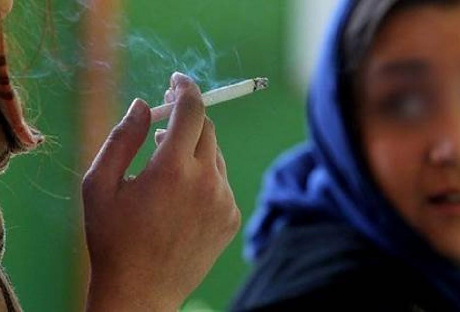 استانداری کردستان: زنان متاهل بیشتر از دختران مجرد در معرض آسیب اعتیاد هستند