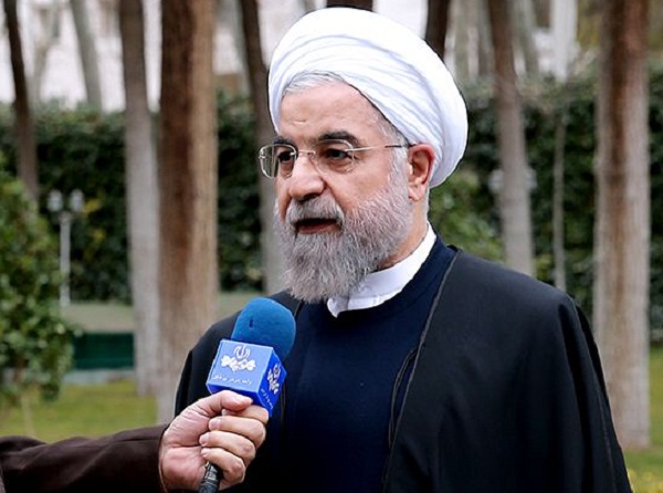 تمسخر روحانی در شبکههای اجتماعی و یک سوال: وظیفه این همه مشاور و دستیار روحانی چیست؟ / چرا رئیسجمهور باید از یک سوراخ دو بار گزیده شود؟ تمسخر روحانی در شبکههای اجتماعی و یک سوال: وظیفه این همه مشاور و دستیار روحانی چیست؟ / چرا رئیسجمهور باید از یک سوراخ دو بار گزیده شود؟