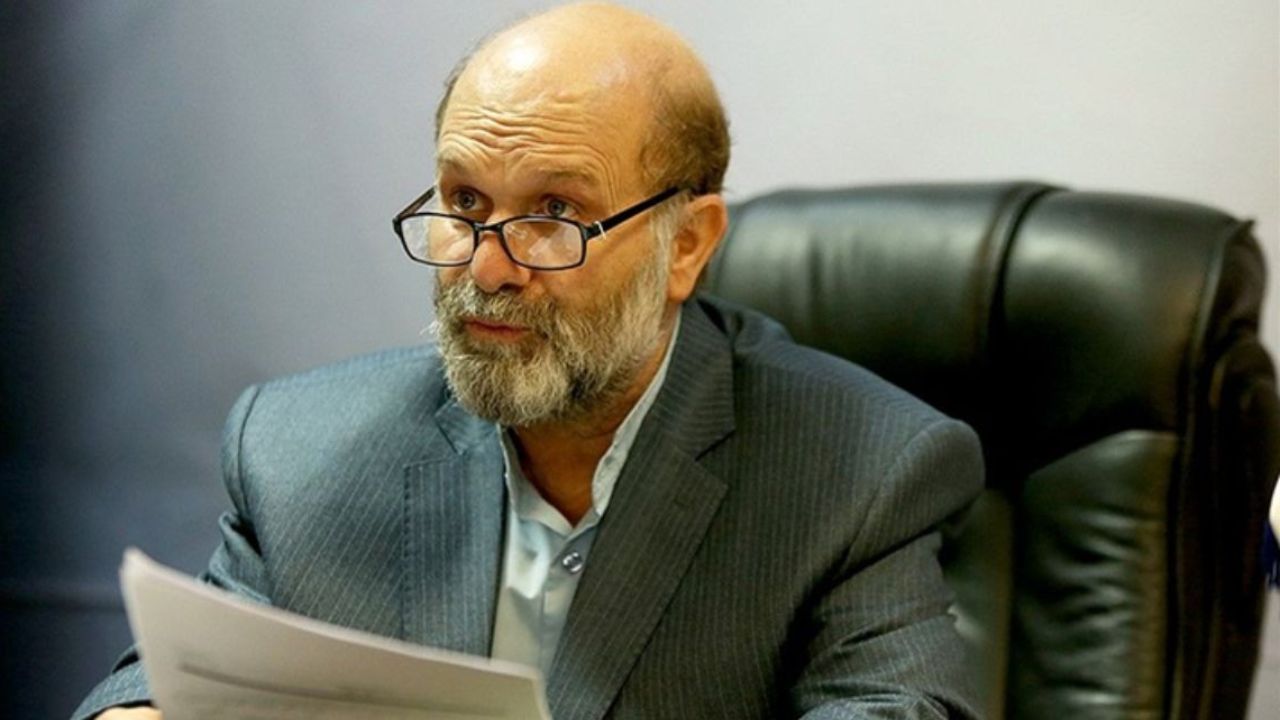علیزاده طباطبایی: برادر &laquo;میترا استاد&raquo; ولی دم نیست / اظهارات مطرح&zwnj;شده در دادسرا از سوی ایشان را در رسانه&zwnj;ها دیده&zwnj;ام. اینها ادعاست و تا وقتی ثابت نشود، نمی&zwnj;شود درباره&zwnj;اش صحبت کرد/ من همچنان وکالت آقای نجفی را برعهده دارم