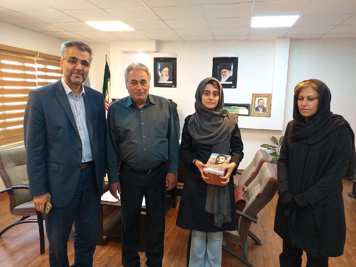 مسافر و راننده خبرساز اسنپ با یکدیگر دیدار کردند مسافر و راننده خبرساز اسنپ با یکدیگر دیدار کردند