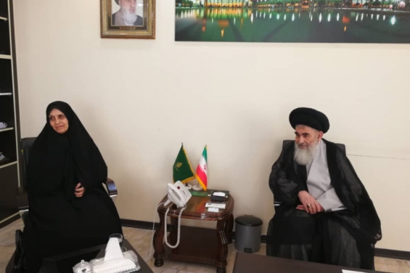 پیروزبخت در ديدار با توليت آستان شاهچراغ (ع) :استفاده از کالای غیراستاندارد زیبنده ایران اسلامی نیست