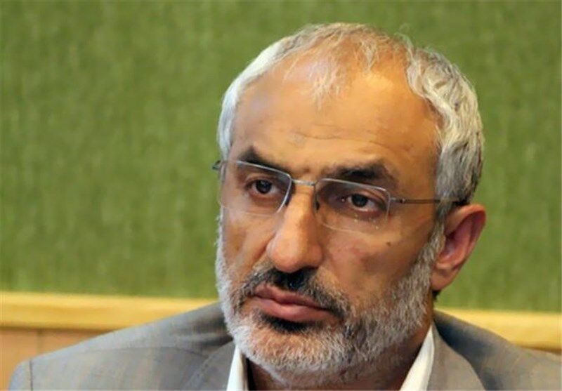 پایداریچیها صندلی عارف را پس گرفتند/ زاهدی رئیس کمیسیون آموزش و تحقیقات مجلس شد پایداریچیها صندلی عارف را پس گرفتند/ زاهدی رئیس کمیسیون آموزش و تحقیقات مجلس شد