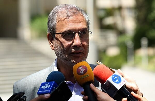 سخنگوی دولت: تامین کالاهای اساسی با ارز ۴۲۰۰ تومانی ادامه دارد
