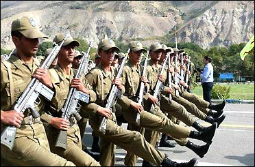 آب پاکی سردار کمالی روی دست مشمولان غایب: آب پاکی سردار کمالی روی دست مشمولان غایب: