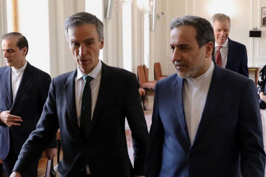 عراقچی: تصمیم به کاهش تعهدات ایران در برجام یک تصمیم ملی و غیرقابل بازگشت است / اروپا حاضر به پرداخت اندک هزینه ای برای برجام نیست