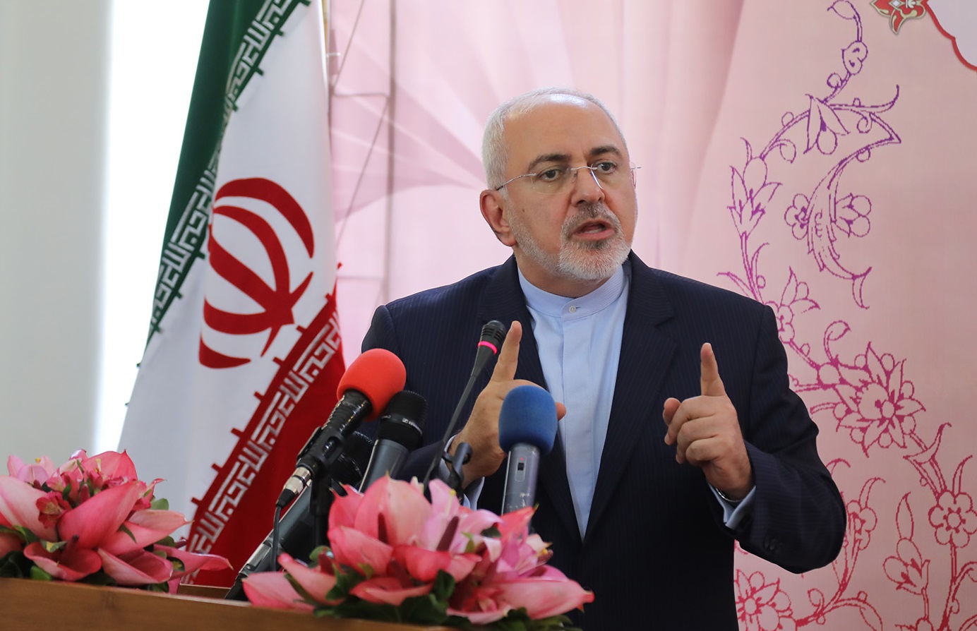 ظریف: نباید در پس مقاومت مردم پنهان شویم و هزینهای بر آنها تحمیل کنیم / ما صاحب اختیار مردم نیستم؛ مردم هستند که برای ما تعیین تکلیف میکنند ظریف: نباید در پس مقاومت مردم پنهان شویم و هزینهای بر آنها تحمیل کنیم / ما صاحب اختیار مردم نیستم؛ مردم هستند که برای ما تعیین تکلیف میکنند