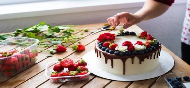 نکته کاربردی در هنر کیک پزی برای افراد مبتدی نکته کاربردی در هنر کیک پزی برای افراد مبتدی